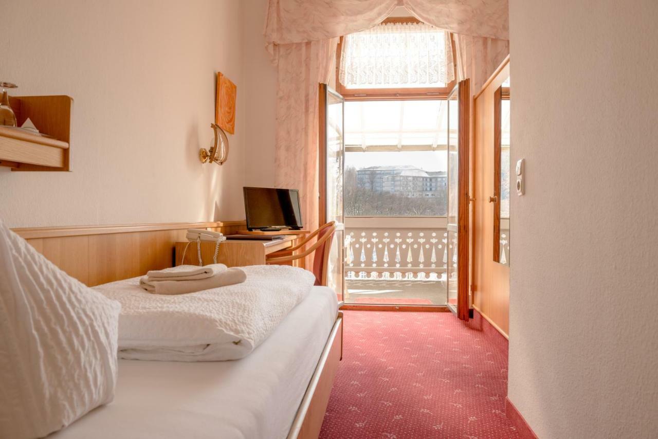Hotel-Pension Heimburg Bad Elster Extérieur photo